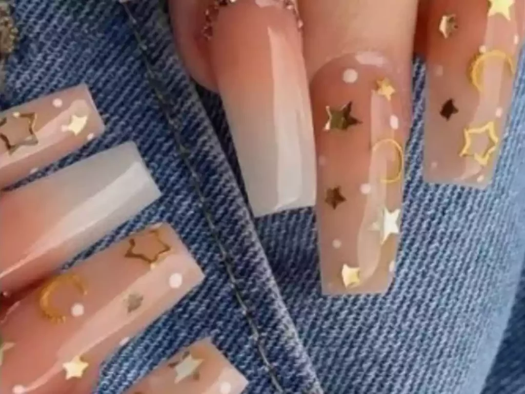 Encapsulated nail design for luxury lovers